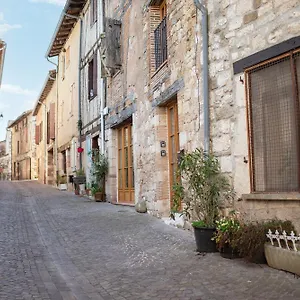Les Portes De , Castelnau-de-Montmiral France